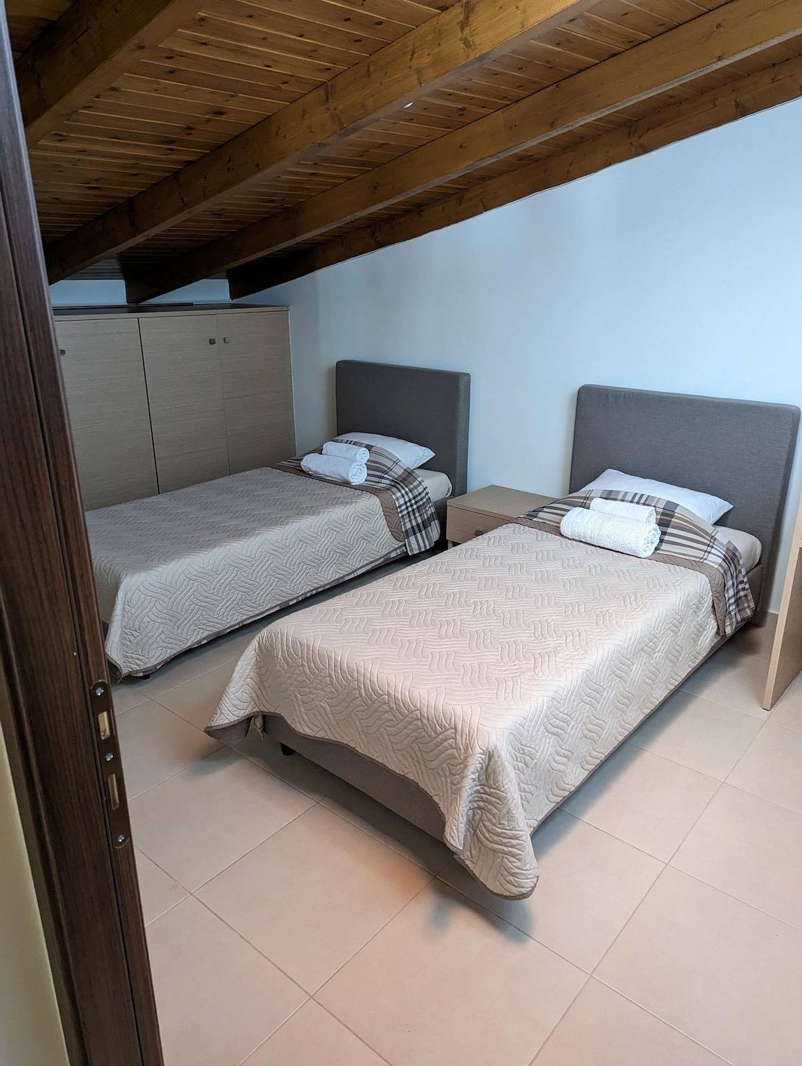 Ganze Wohnung, Samaras Apartments - Mountain View Attic in Kamena Vourla, Fthiotida