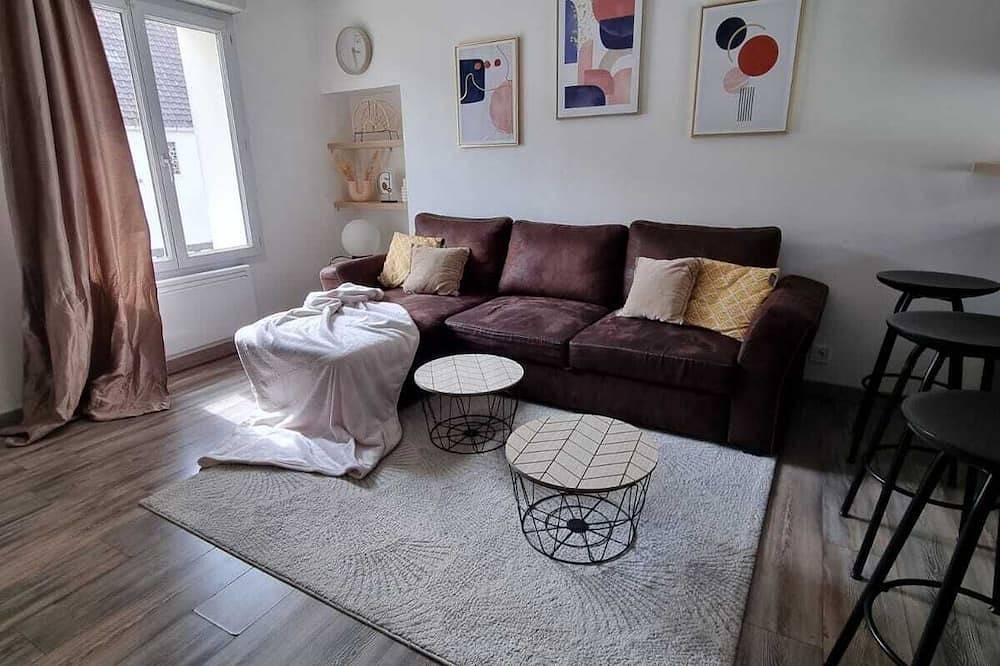 Apartamento entero, Duplex Cocooning Cœur de Ville + Parking in Neauphle-le-Château, Yvelines