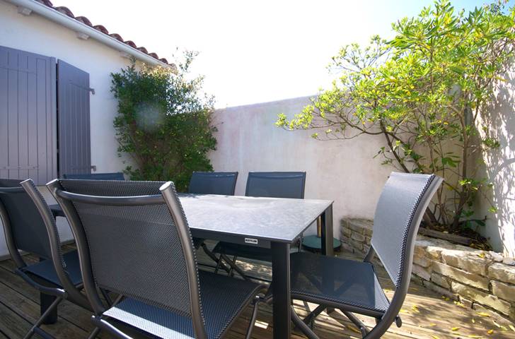 Location de vacances pour 4 personnes, avec terrasse et piscine à Le Bois-Plage-en-Ré - 4