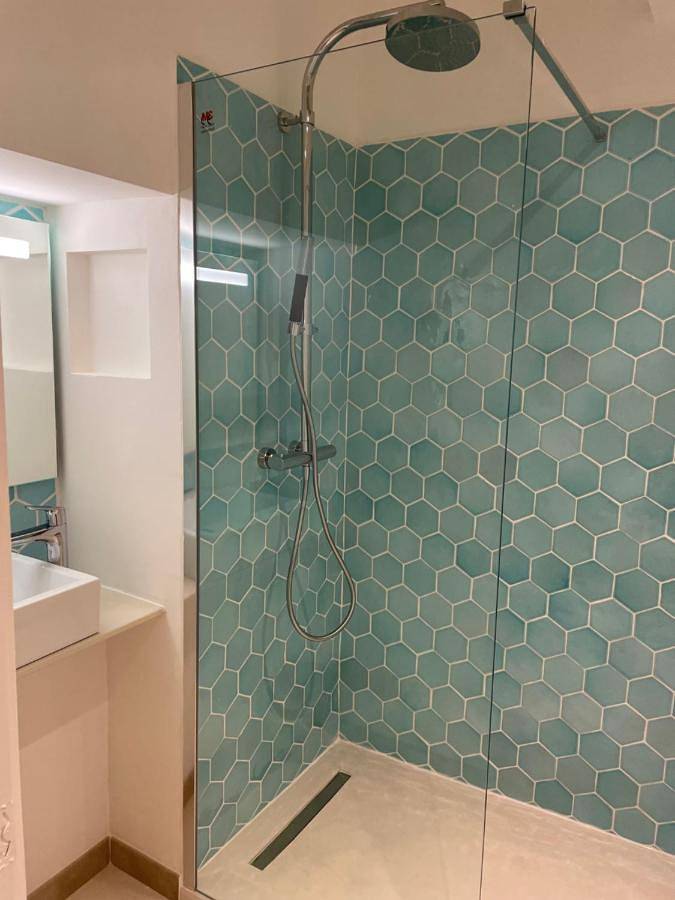 Gîte pour 4 personnes, avec terrasse, animaux acceptés dans Opera De Nice - 4