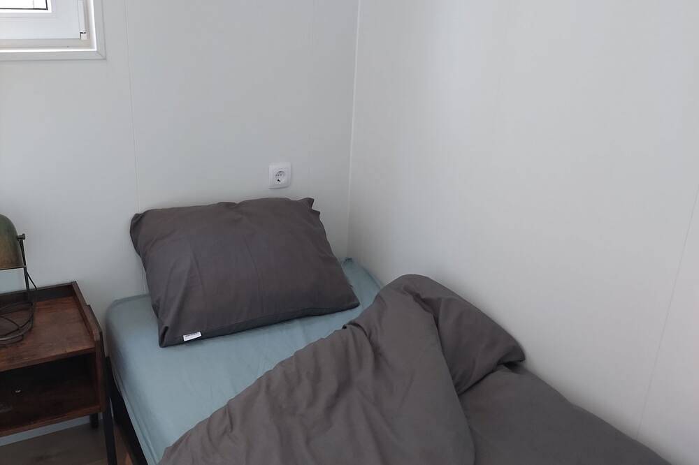 Luxe Chalet Eveline midden in Natura2000, dichtbij Blokzijl, Giethoorn en meer! in Blokzijl, Nationaal Park Weerribben-Wieden