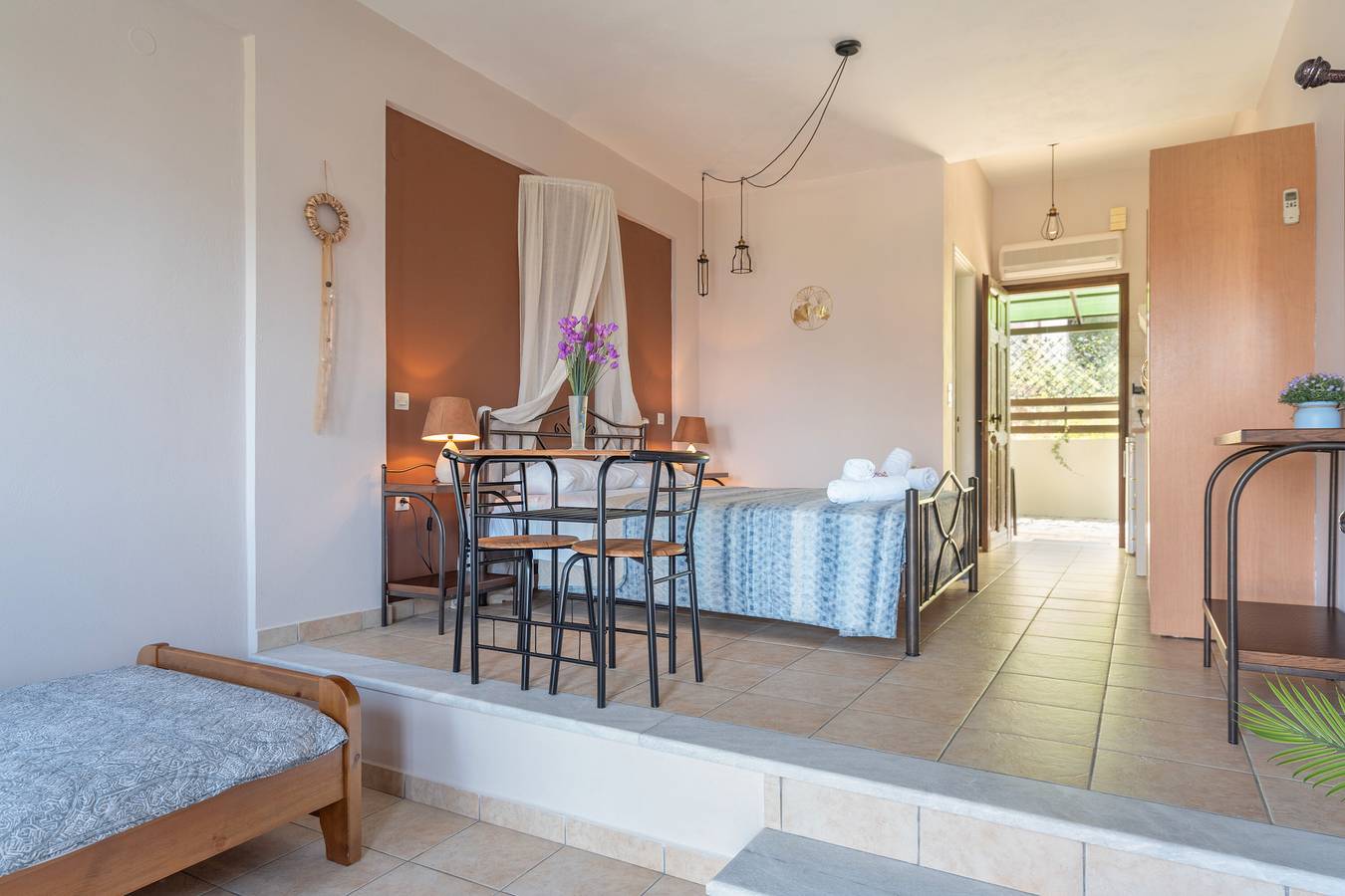 Ganzes Studio, Einzimmerapartment '3 Erwachsene Nr. 6' mit Meerblick, Wi-Fi und Klimaanlage in Nikiana, Alexandros
