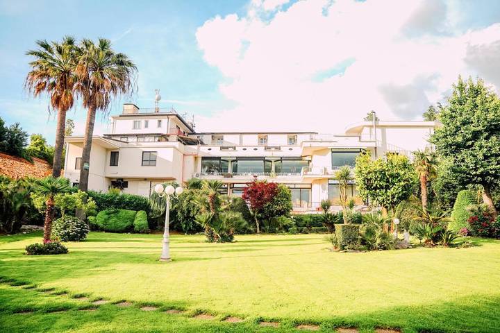 Hotel für 2 Personen, mit Pool und Garten sowie Ausblick - 1
