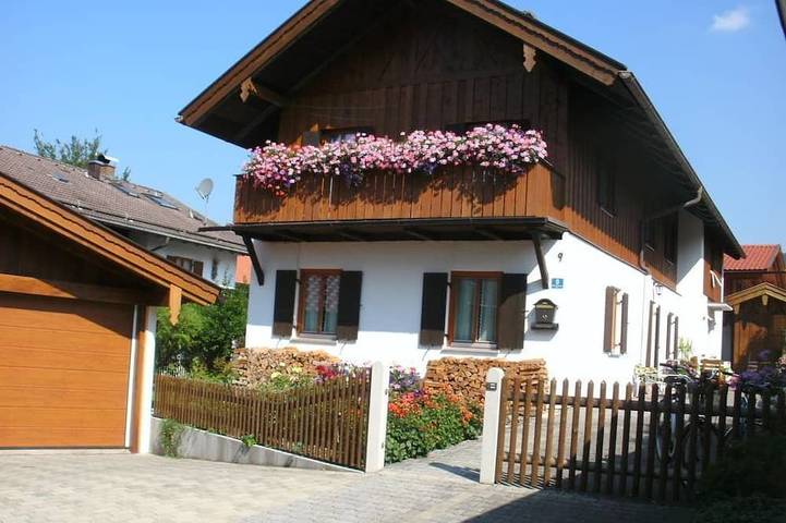 Ferienwohnung für 4 Personen, mit Terrasse in Oberammergau