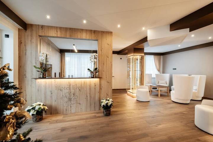 Hôtel pour 2 personnes, avec piscine ainsi que vue et jardin