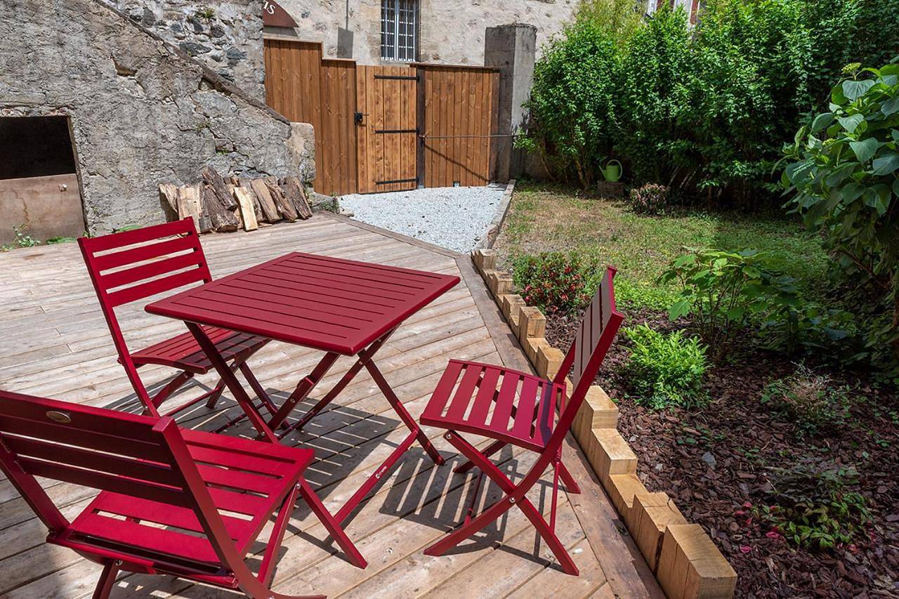 Appartement entier, Logis face à l'Abbatiale in Beaulieu-sur-Dordogne, Région de Brive-la-Gaillarde
