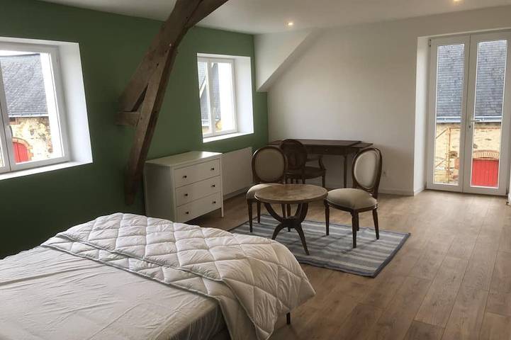 Gîte pour 18 personnes, avec jardin et terrasse dans Segré-en-Anjou-Bleu - 3