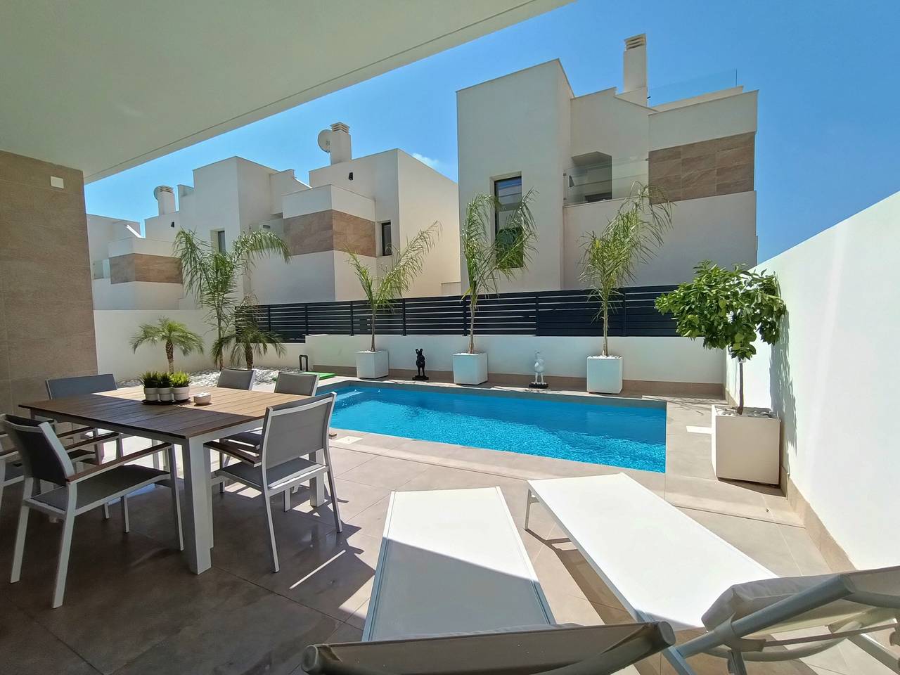 Spacious Vacation Home "Luxurious" with Heated Pool in La Herrada, Los Montesinos