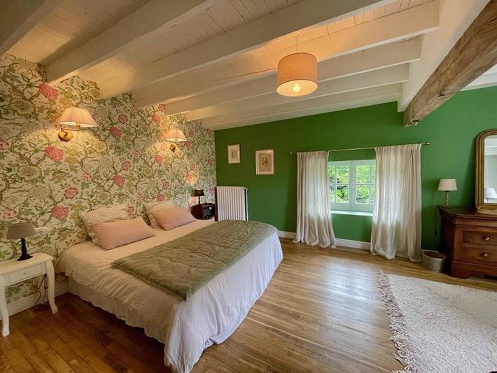 Gîte pour 4 personnes, avec jardin ainsi que vue et terrasse à Saint-Estèphe (Dordogne) - 2