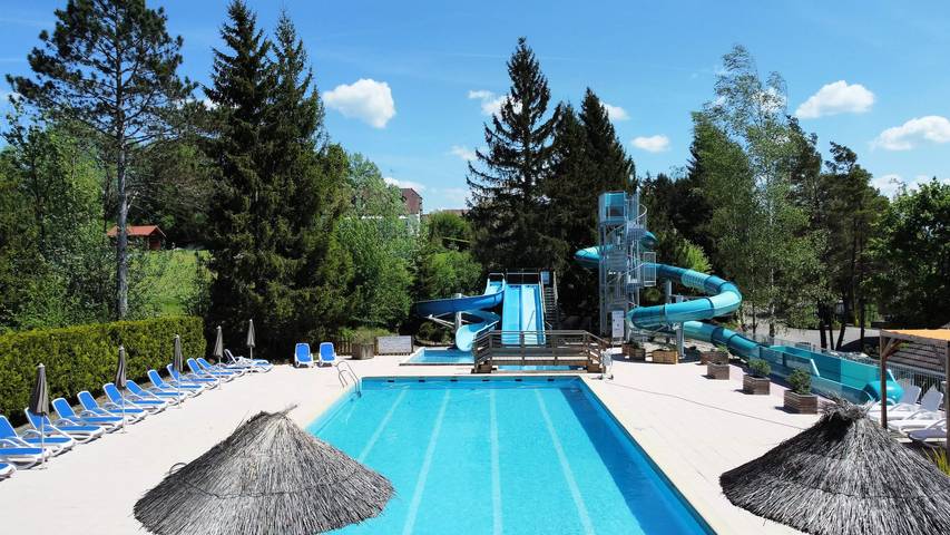 Camping pour 6 personnes, avec sauna ainsi que piscine et terrasse, animaux acceptés dans le Jura - 2