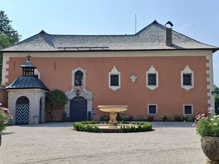 Ferienwohnung für 8 Personen, mit Balkon und Terrasse sowie Garten in Nötsch im Gailtal