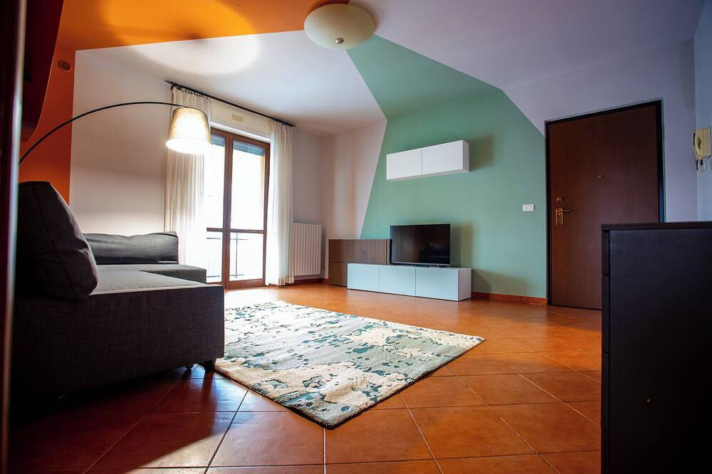 Appartement entier, 2 bedroom apartment in piedmont in Chieri, Province de Turin
