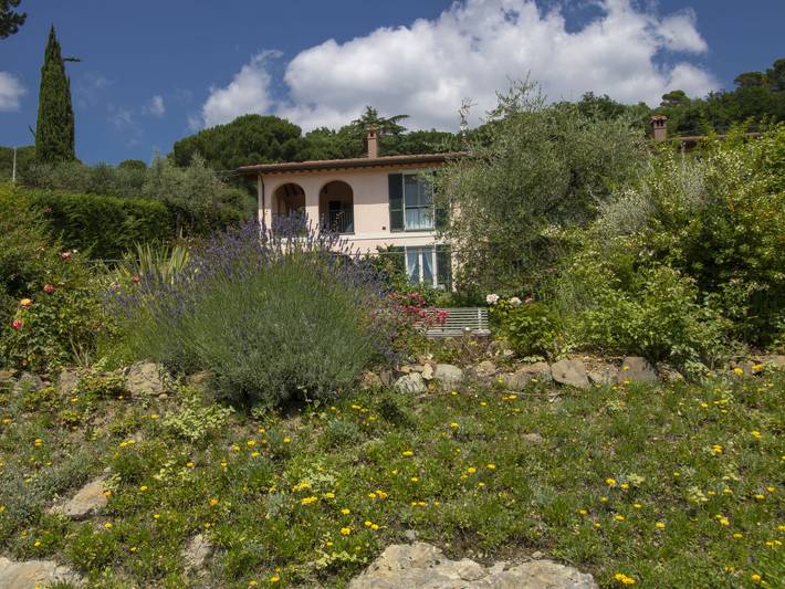 Olindia in Magione, Lago Trasimeno