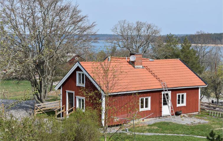 Hus för 4 Personer med sjöutsikt in Söderköping (Kommun)