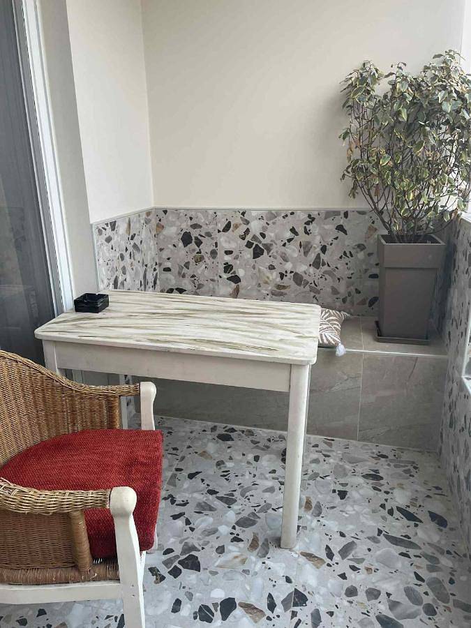 Gîte pour 2 personnes, avec Balcon et Terrasse ainsi que Jardin et Vue à Faliráki - 3