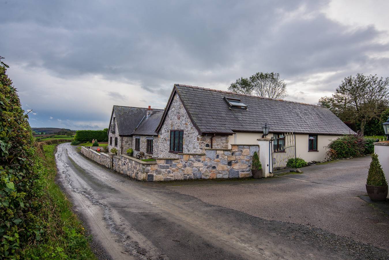 Cottage for 16 People in Flintshire, North-Wales