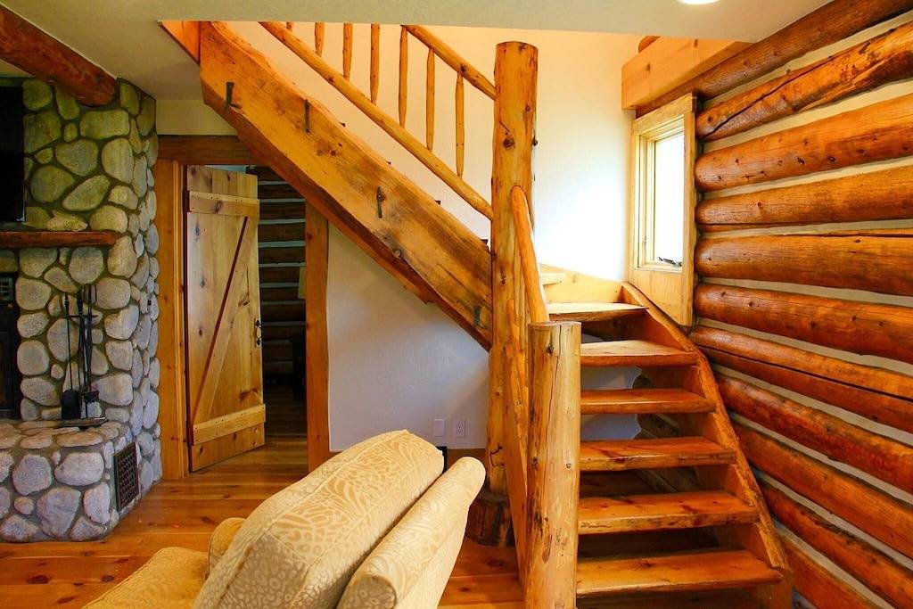 Lena's Cabin in Vail is nestled right beside Gore Creek,  minutes from skiing. in West Vail, Eagle County