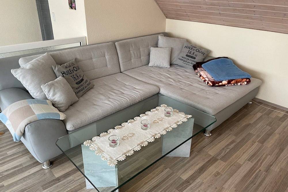 Ganze Wohnung, Freundliche Zweiraumwohnung in ruhiger Lage in Cottbus, Lausitz