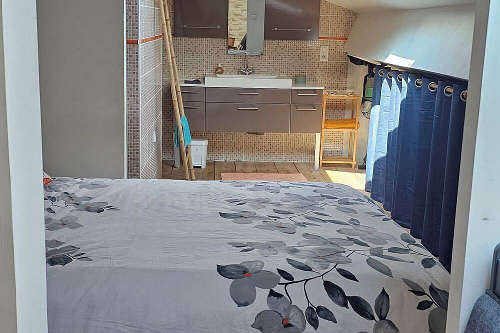Entire apartment, 3* family duplex near the sea, Spain and the mountains. Pets allowed in Le Boulou, Céret region