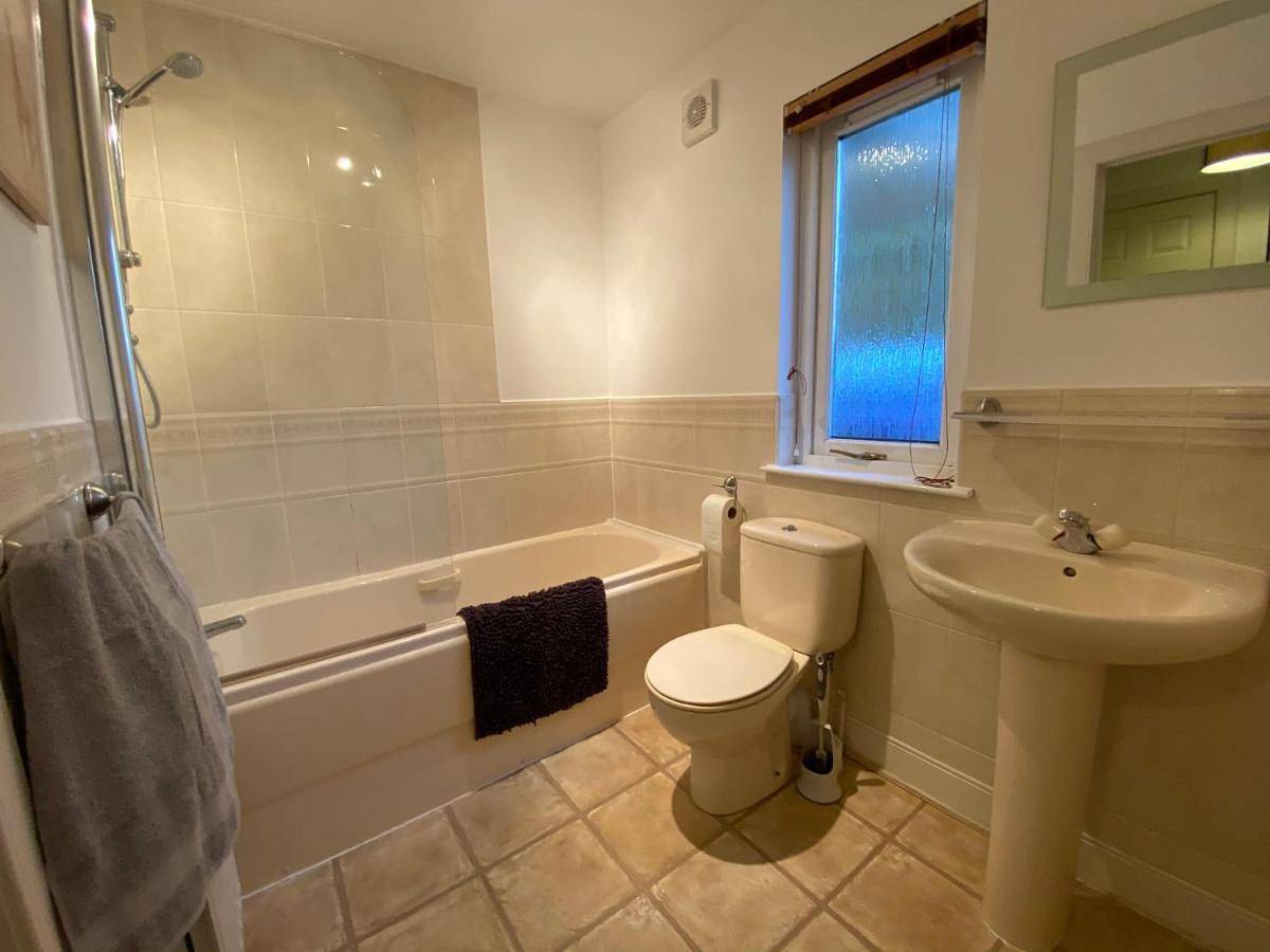 Entire apartment, Two-Bedroom Apartment in Elgin, Moray