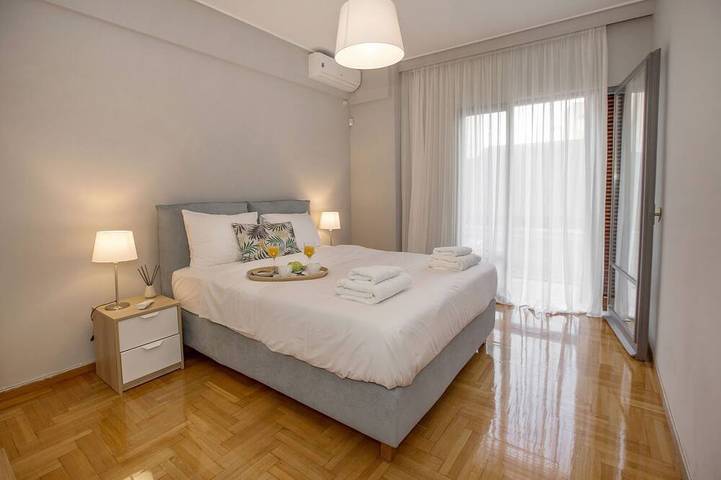 Entire apartment, Cozy apartment in Syntagma-Plaka in Central Section of Athens, Athens