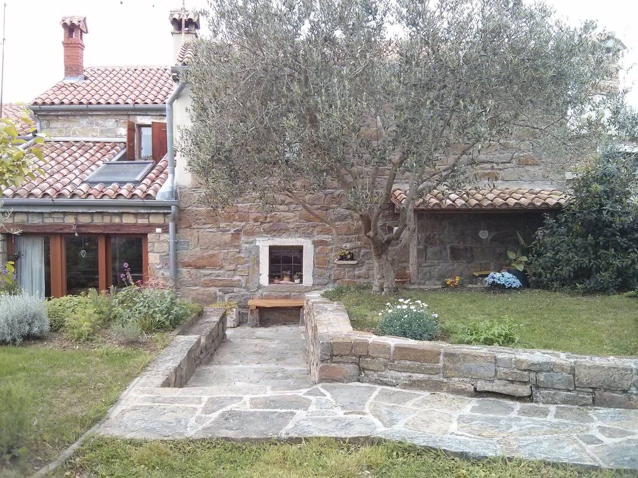 Istrisches Steinhaus in Nova vas nad Dragonjo, Piran