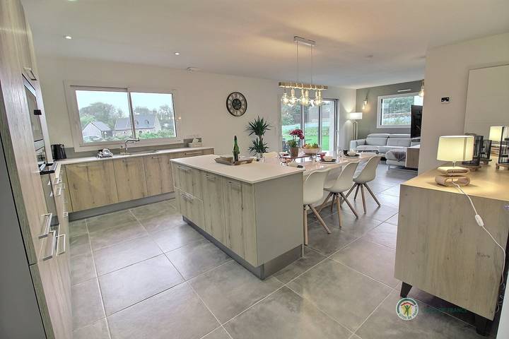 Gîte pour 6 personnes, avec terrasse et jardin dans L Armor - 2