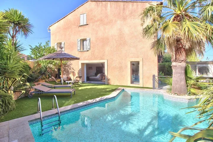 Casa de vacaciones para 8 personas, con piscina y jardín - 1