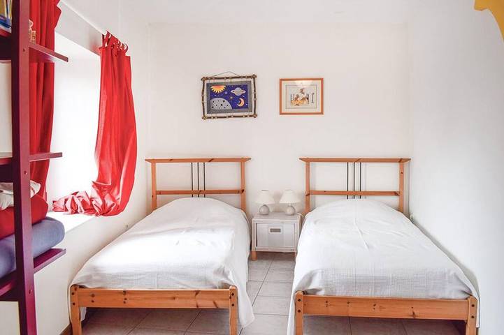 Location de vacances pour 5 personnes, avec jardin, animaux acceptés à Pommerit-le-Vicomte - 4