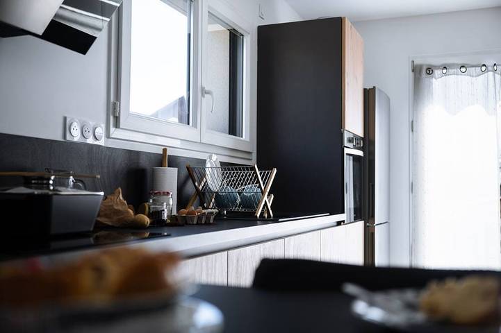 Location de vacances pour 10 personnes, avec jacuzzi ainsi que terrasse et jardin à Frasne