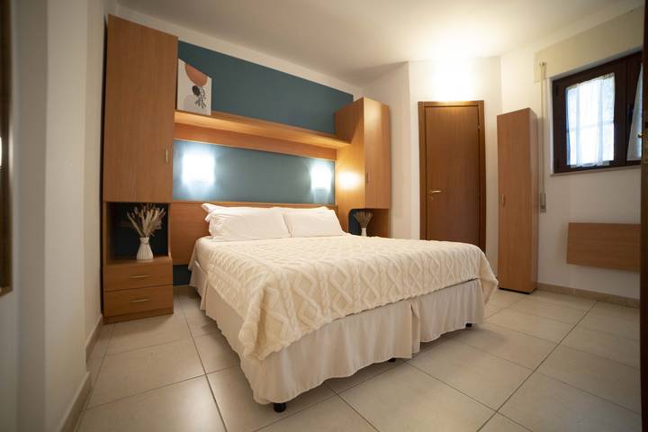Ferienhaus für 4 Personen, mit Balkon/Terrasse und Garten am Gargano
