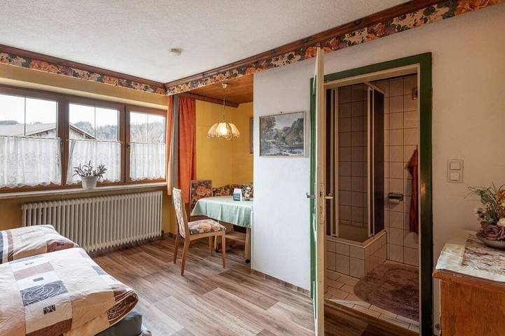 Ferienwohnung für 6 Personen, mit Garten