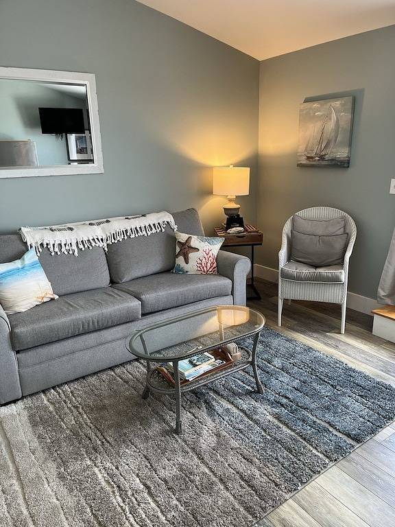 Ganze Wohnung, Waterfront Condo 1Br/1Ba overlooking Ogunquit Beach very close to beach and town in Ogunquit, York County