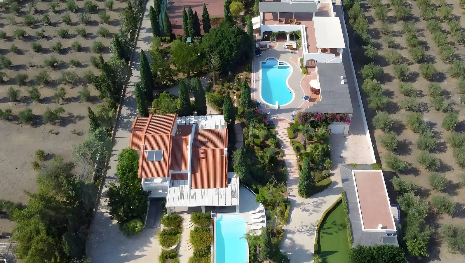 Villa Thermisia - Hydra Bay Resort with Private Beach and Dock for Boat in Thermisia, Argolida