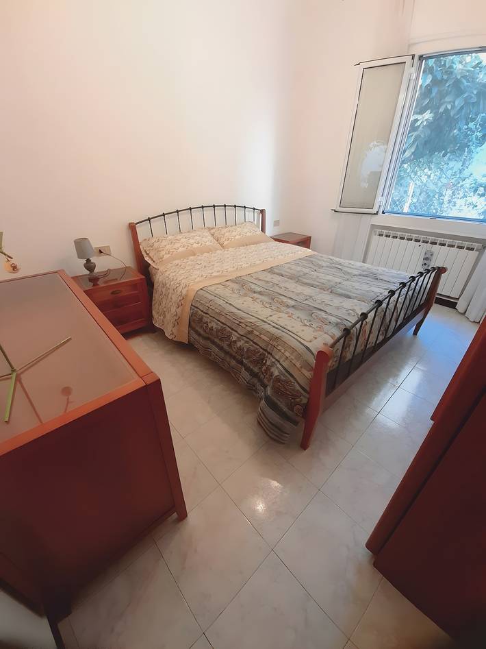 Lägenhet för 5 Personer, med trädgård på Italienska rivieran