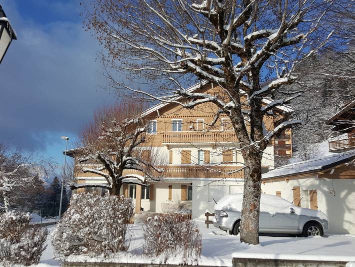 Gîte pour 6 personnes, avec jardin dans Office De Tourisme Des Carroz - 4
