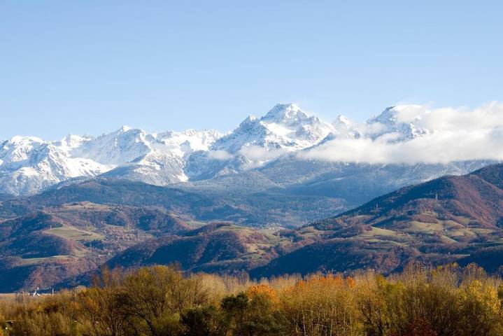 Hôtel pour 3 personnes, avec jardin à Gières - 2