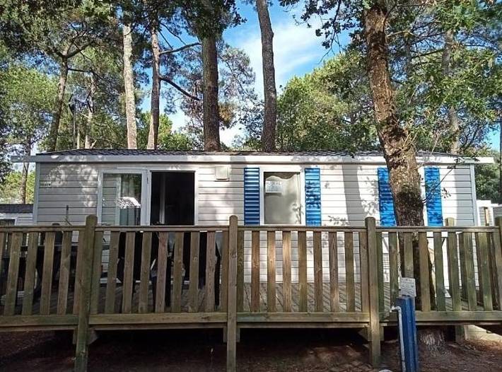 Camping pour 3 personnes, avec terrasse