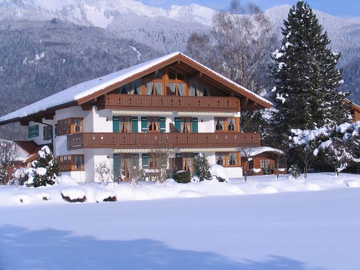 Ferienwohnung für 6 Personen, mit Garten und Sauna, kinderfreundlich in Unterwössen - 2