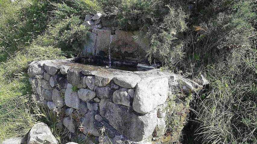 Gîte pour 6 personnes, avec balcon et jardin à Ercé - 2