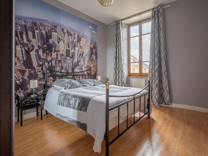Location de vacances pour 6 personnes, avec jardin à Nouart - 4