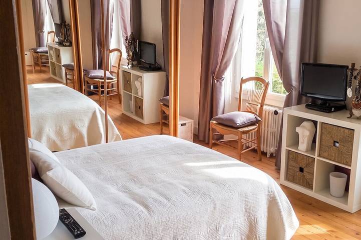 Location de vacances pour 12 personnes à Saint-Germain-du-Pert - 2