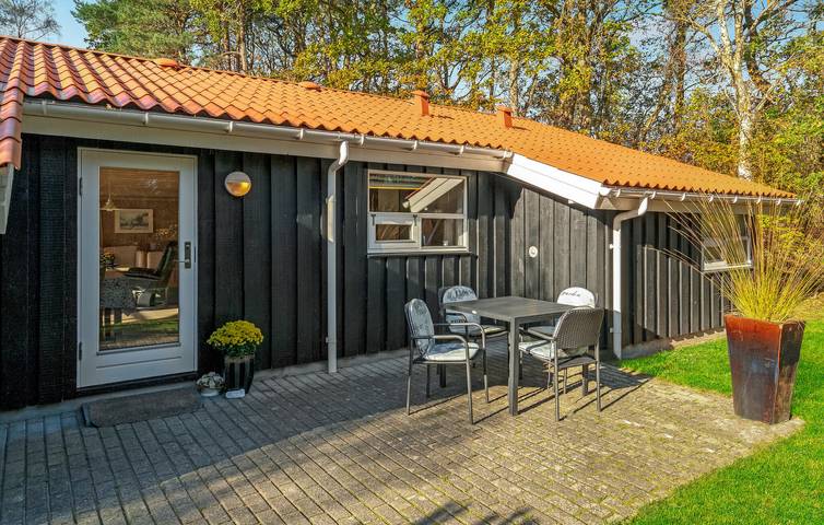 Ferienhaus für 8 Personen, mit Terrasse und Whirlpool sowie Sauna in Øster Hurup - 3