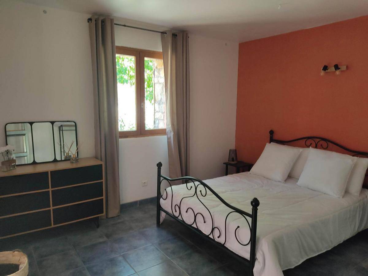 Four-Bedroom House in Manso (homonymie), Parc naturel régional de Corse