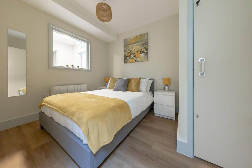 Entire apartment, One-Bedroom Apartment in Hereford, Herefordshire