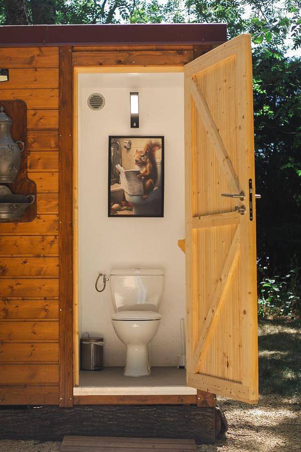 Cabane Froggyroom in Migné-Auxances, Vienne (France)