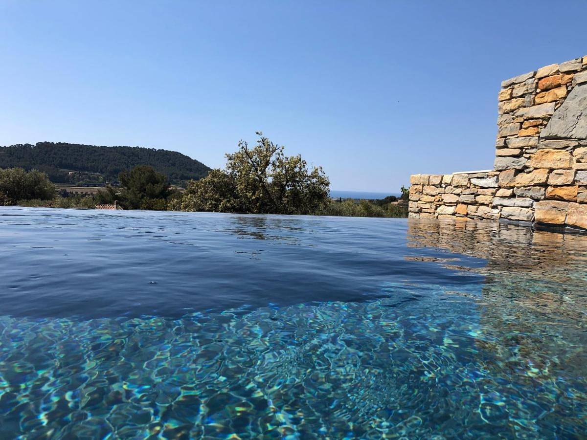 Double Room in La Cadière-d'Azur, Côte méditerranéenne (France)