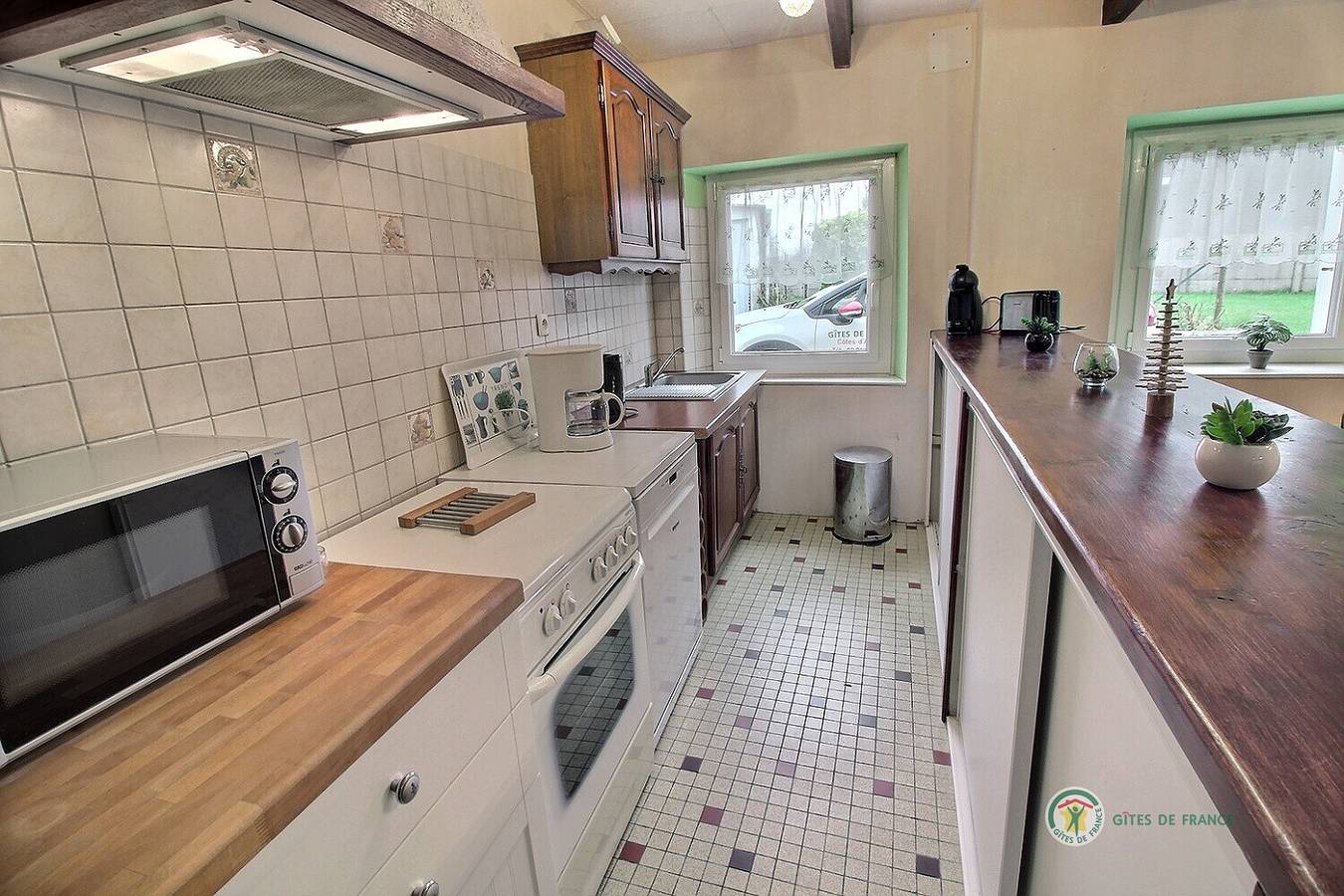 Annick in Saint-Clet, Région de Guingamp