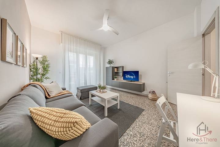 Appartamento intero, [Sea Side] Beach 2 min • Free • Smart Tv in Spiaggia libera delle Fornaci, Savona
