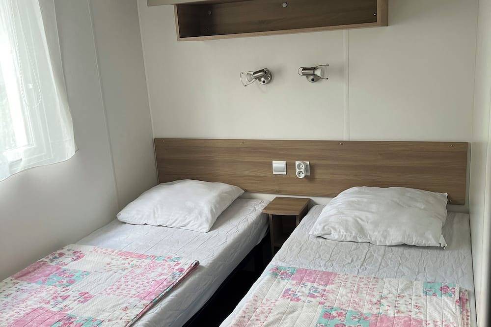 Mobil-home 40 m² - 3 chambres & 2 salles de bains in Gassin, Côte méditerranéenne (France)
